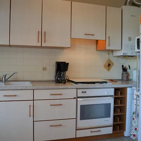 Apartment Appart. 3 Pieces 6 Pers. Bord De Mer Avec Terrasse, Parking, Lave-linge & Lave-vaisselle - Fr-1-225d-56 Saint-Cyprien (Pyrenees-Orientales)