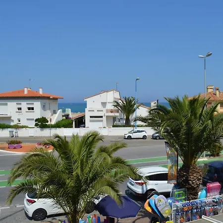 Apartment Appart. 3 Pieces 6 Pers. Bord De Mer Avec Terrasse, Parking, Lave-linge & Lave-vaisselle - Fr-1-225d-56 *
